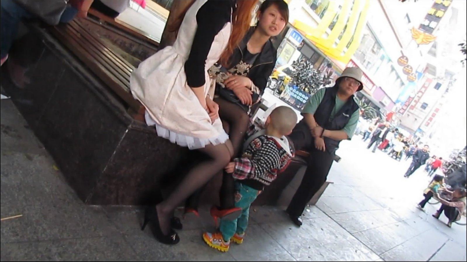 streetsnapshoep[00 01 50][20181209 204724 3]